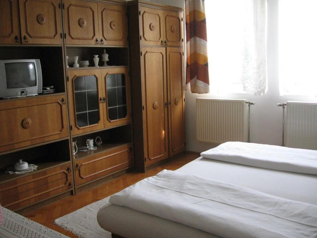 Pension Ovari Bük Extérieur photo